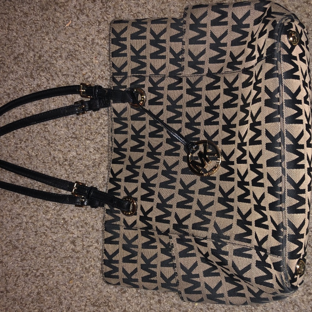 Michael Kors Tote